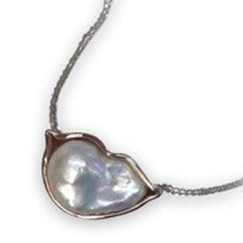 Cynthia Renee Custom-designed baroque pearl necklace set in 14 karat rose and white gold.