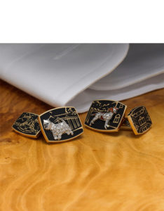 cufflinks made in 18 karat yellow gold, platinum, diamond and black lacquer
