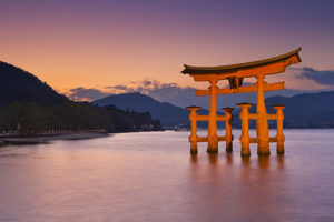 Inspiration-Japan-Torii-Gate-at-Sunset