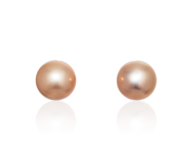 Pair of Pink-Peach Freshwater Kasumiga Pearl earrings, 12.5mm x 13mm on 18 karat yellow gold removable 