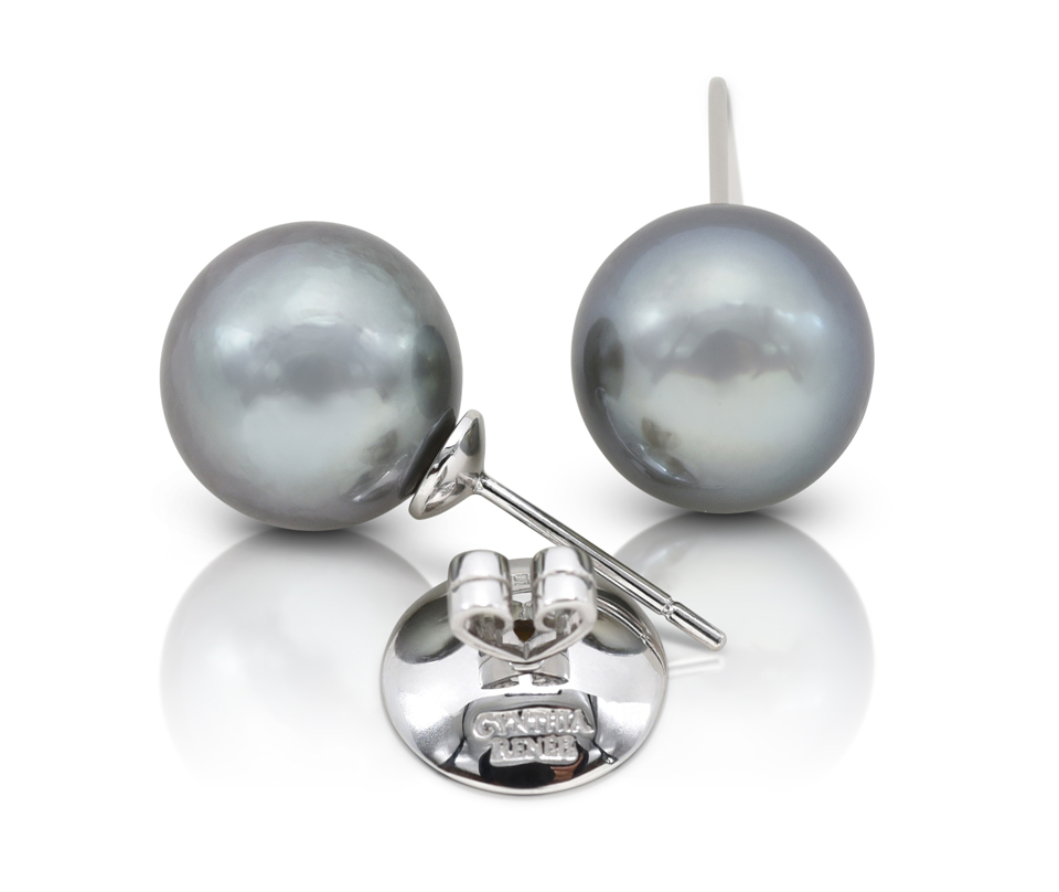 Pair of Black-Silver Tahitian Pearl earrings, size 12.7 mm, on 18 karat yellow gold removable 