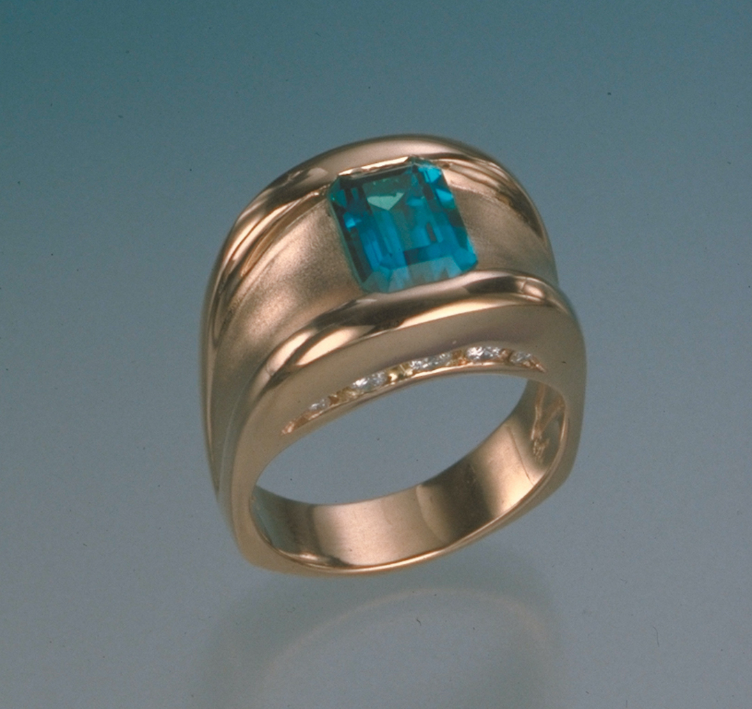 Half-bezel ring