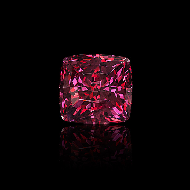 Extra-fine Malaia Garnet: 19.74 carats, 13.9×13.4×11.4 mm.